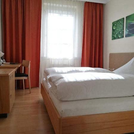 Hotel Der Loewen, Loewen Betriebs- Und Management Gmbh Bludenz Esterno foto