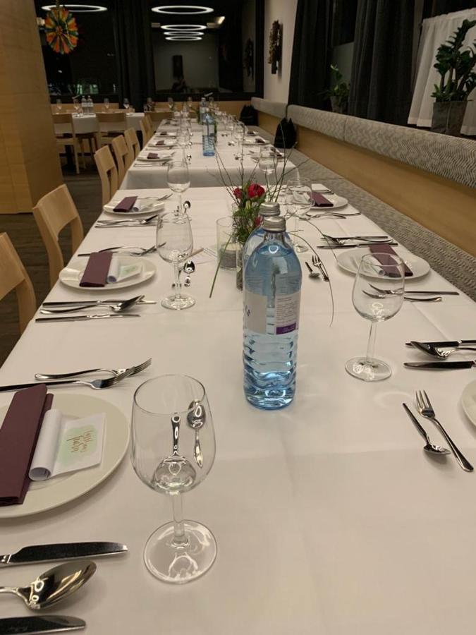 Hotel Der Loewen, Loewen Betriebs- Und Management Gmbh Bludenz Esterno foto